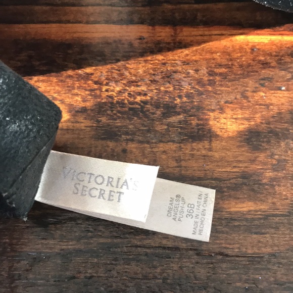 Bra - Picture 2 of 3